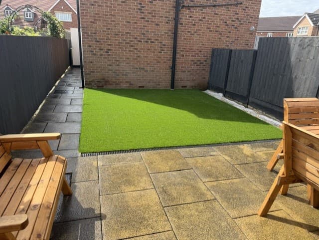Artificial Grass Install S21